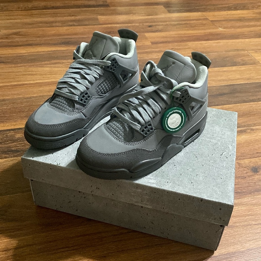 air jordan 4 retro SE Smoke grey